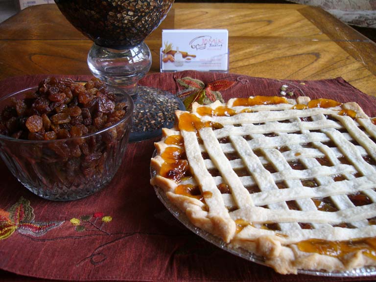 Raisin Pie 4.5 inch
